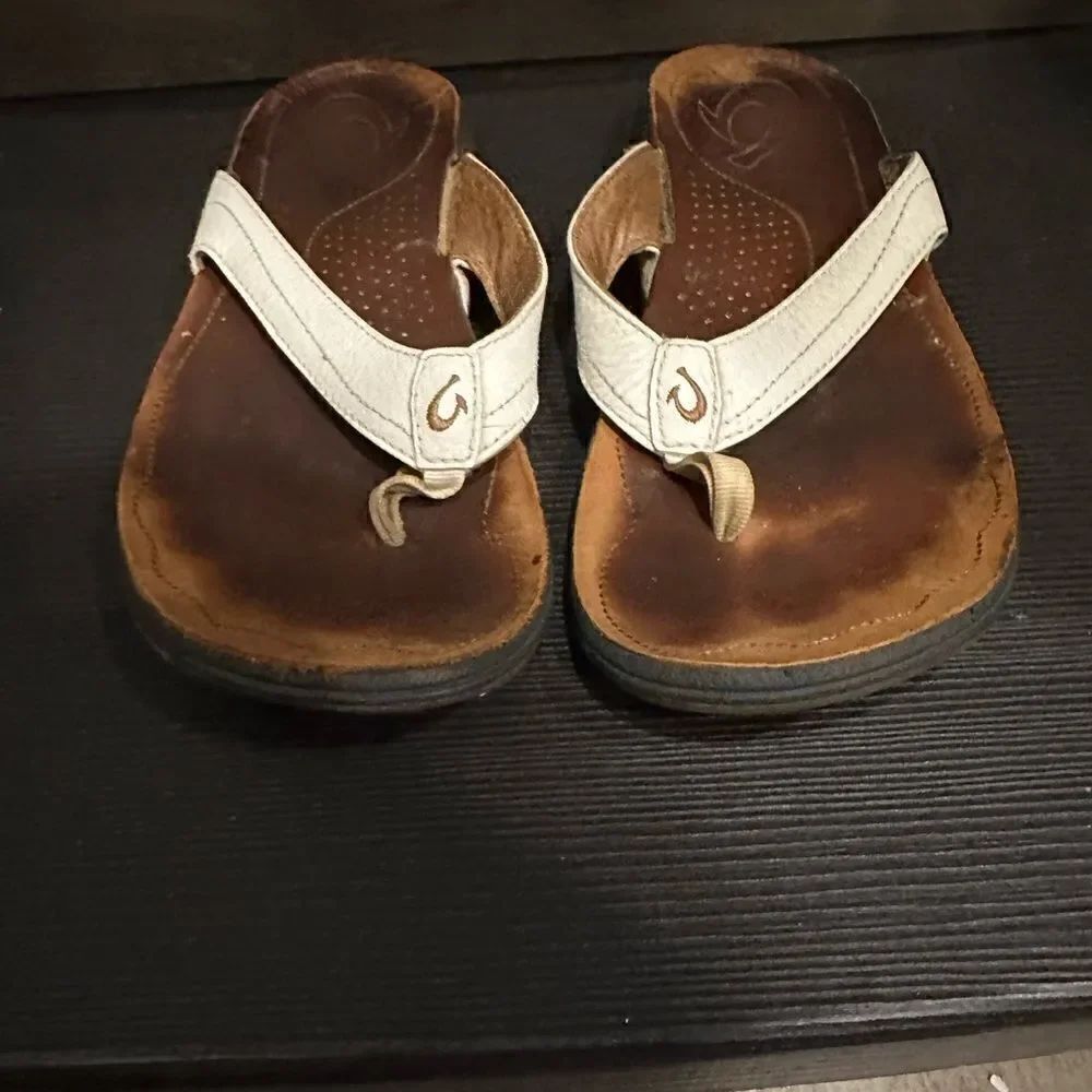 Olukai Sandals - Picture 2 of 5